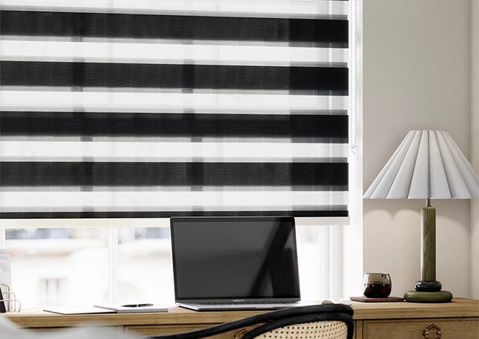 Diamond, Raven - Day Night Blind - Image 6